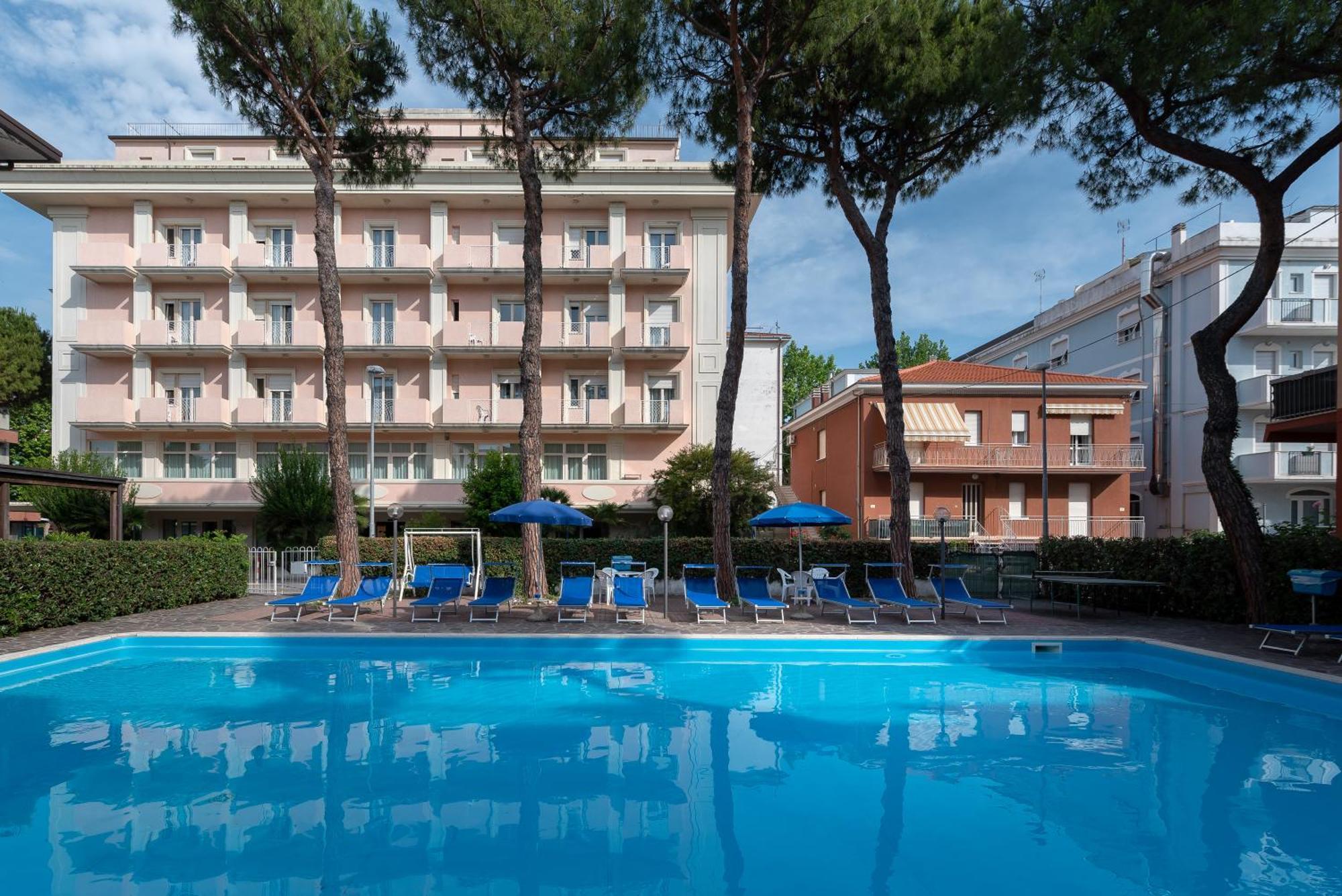 Hotel Tiffany Rimini Eksteriør billede