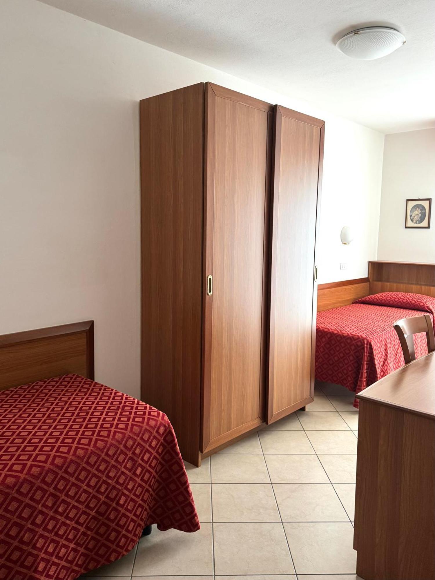 Hotel Tiffany Rimini Eksteriør billede