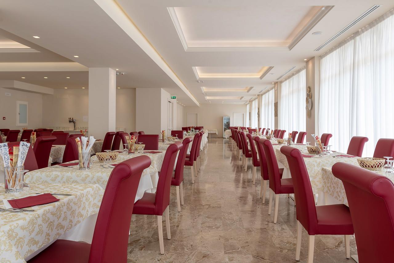 Hotel Tiffany Rimini Eksteriør billede
